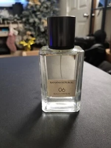 Banana Republic Black Platinum - Picture 1 of 1
