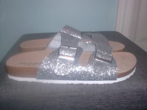 NEW Arizona Jeans Co. Women's Fireside Cork Footbed Sandals Size 8 - Picture 1 of 3
