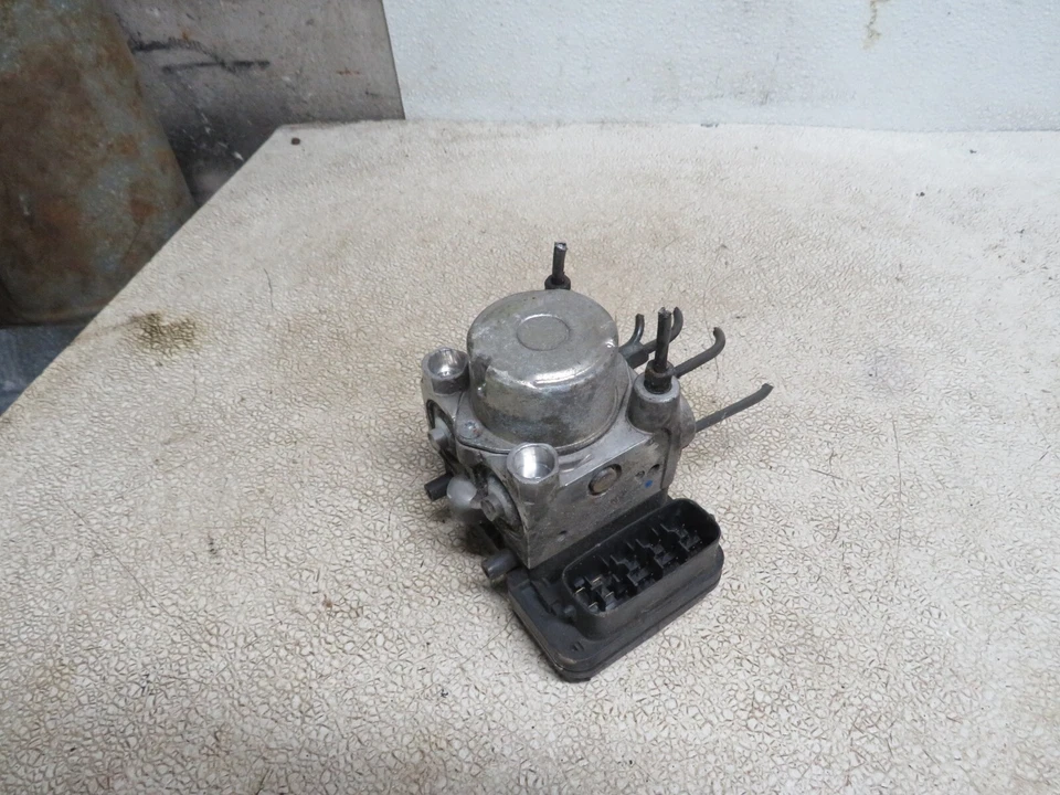 08 2005-2010 TOYOTA SCION TC 2.4 5 VELOCIDADES M/T CUPÉ ABS MÓDULO DE FRENO ANTIBLOQUEO Foto 1 de 4