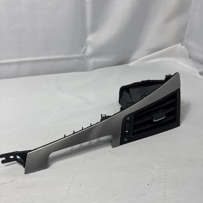 Infiniti Q60 2018 tablero del conductor delantero moldura de ventilación OEM Foto 1 de 4