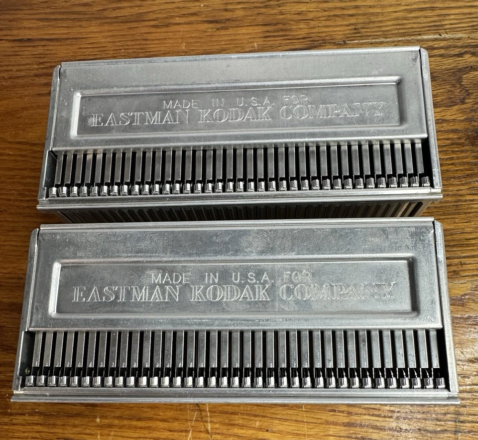 2-Eastman Kodak Automatic Slide Changer Mags 36 2x2 Slides ea. Vintage USA — 第 1/4 张图片
