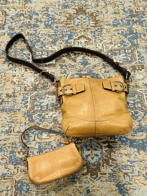 Authentic Coach J05S-1452 Slim Shoulder Bag & Pouch Tan Crossbody Soho Leather - Image 1 of 4