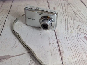 Fujifilm Digital Camera FinePix AV10 - 10 Mega Pixel Silver Tested & Working - Picture 1 of 7