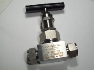 1- Swagelok Valvola ad ago di servizio severa, tubo OD 3/4", SS-12NBS12 - Foto 1 di 6
