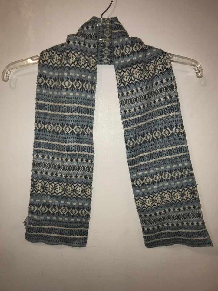Antigua bufanda azul marino para niñas azul gris copos de nieve tejida Fair Isle acrílico 48x6 pulgadas *defectos Foto 1 de 4