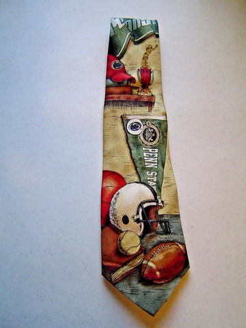 PENN STATE FOOTBALL/ BASKETBALL /BASEBALL NOVELTY YELLOW / GREEN / BROWN NECKTIE Cover
