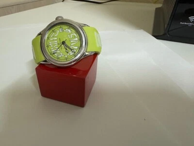 Новые из старых запасов женские часы Officina Del Tempo SAFI зеленый циферблат AO8279 - Изображение 1 из 4