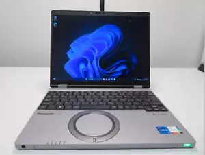 Panasonic Let's Note CF-SR3 Core i5-1235U - 16GB RAM - 1TB SSD - Windows 11 Pro - Foto 1 di 8