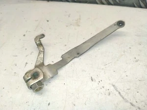 Briggs 12,5 Hp OHV modèle 219807 - Levier / bras de régulation ref. 691374 - Imagen 1 de 1