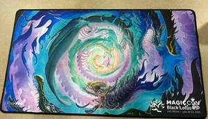 MTG MagicCon Las Vegas 2025 Czarna Lotus VIP Ekskluzywna mata do zabawy FABRYCZNIE NOWA - Zdjęcie 1 z 2