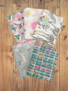 5 Fat Quarters - Assorted Zebra Dazzle Fat Quarter Bundle - Picture 1 of 2