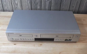 Samsung DVD/VCR Combo DVD-V5500 FOR PARTS ONLY-VHS WORKS - Picture 1 of 9