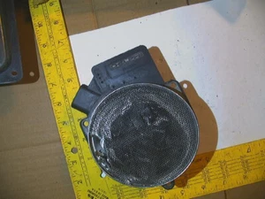 25168491 Mass Air Flow Sensor MAF For Chevrolet Silverado Cadillac Escalade GMC - Picture 1 of 5