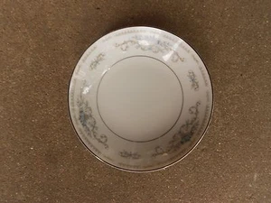 WADE DIANE Porcelana Fina 5.5" BERRY BOWL Japón Platino Borde - Imagen 1 de 6