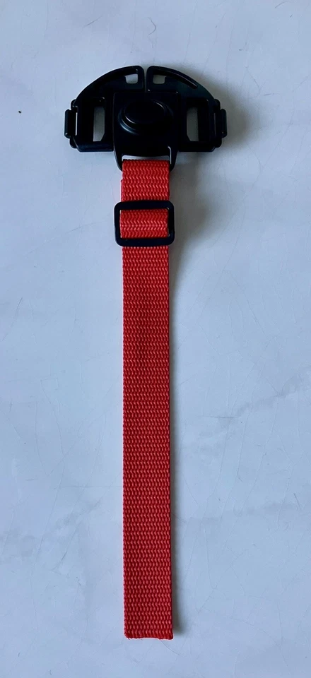 Hebilla de repuesto de 5 puntos con correa central ROJA para cochecito BOB REVOLUTION Foto 1 de 4