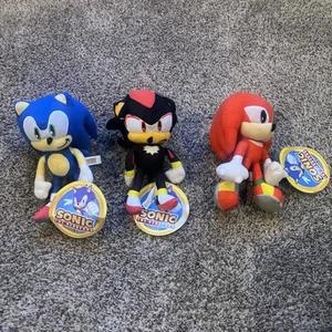 Sonic The Hedgehog, Shadow & Knuckles Plush 8” Sega 2018 NEW - Picture 1 of 2