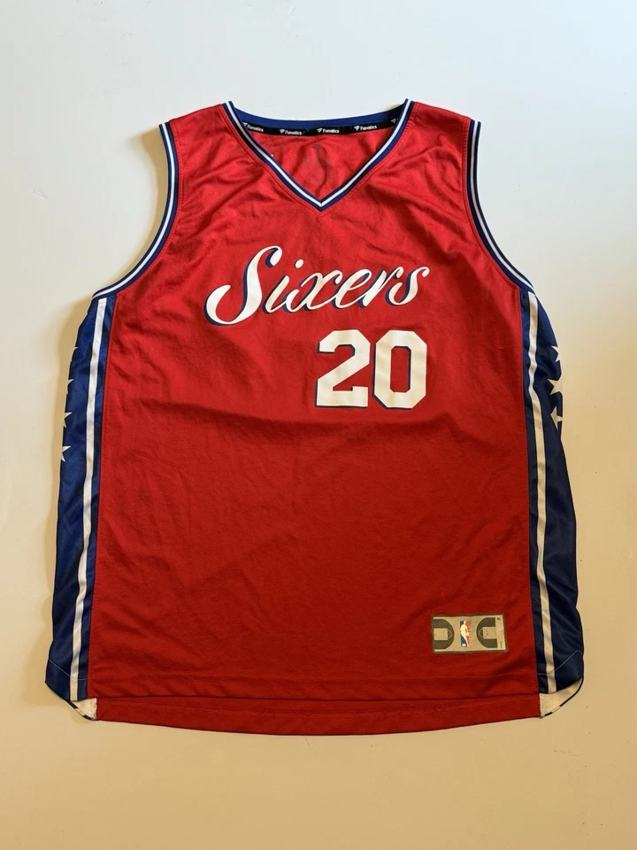 Camiseta Philadelphia 76ers Fultz #20 Red Fanatics Talla XL Foto 1 de 4