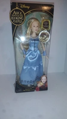 Muñeca Alicia a través del espejo de Disney coleccionable Foto 1 de 2