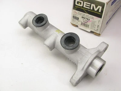 Cilindro maestro de freno Reman M2762 remanufactura fabricante original para Ford Windstar 1996-98 Foto 1 de 3
