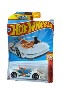 Hot Wheels Then And Now 6/10 Deora III 221/250 White - Picture 1 of 2