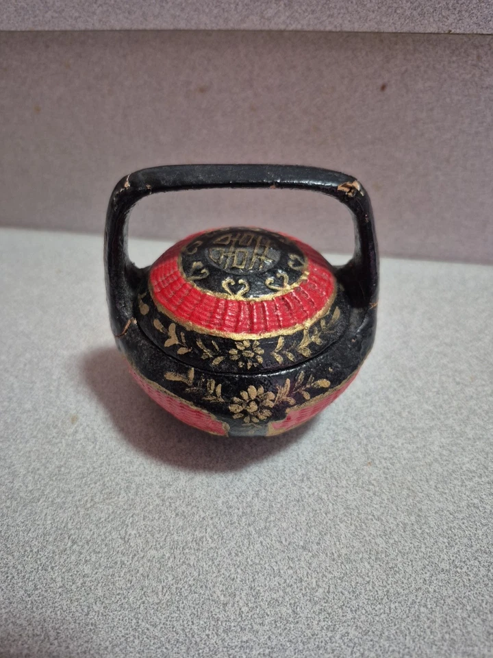Cesta de boda china vintage lacada roja y negra con asa y tapa 3,5 pulgadas Foto 1 de 4