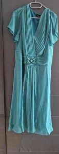 Kleid 50 Smaragd Abendkleid/ Ungetragen - Bild 1 von 7
