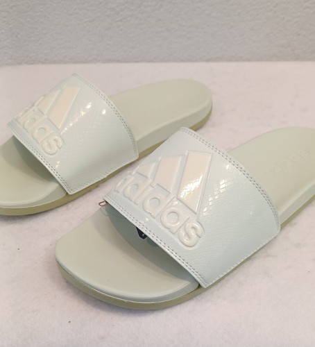 ADIDAS Nuove diapositive sandali comfort da donna Adilette ~ verde lino (GX4297) taglia 8