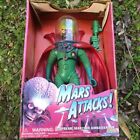 Mars Attacks Supreme Martian Ambassador 12" Figur Trendmasters 1996 Neu im Karton versiegelt
