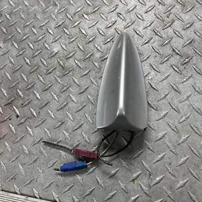 08 宝马 535xi E60 车厢上盖鲨鱼鳍天线模块单元原始设备制造商 Bd28 — 第 1/4 张图片