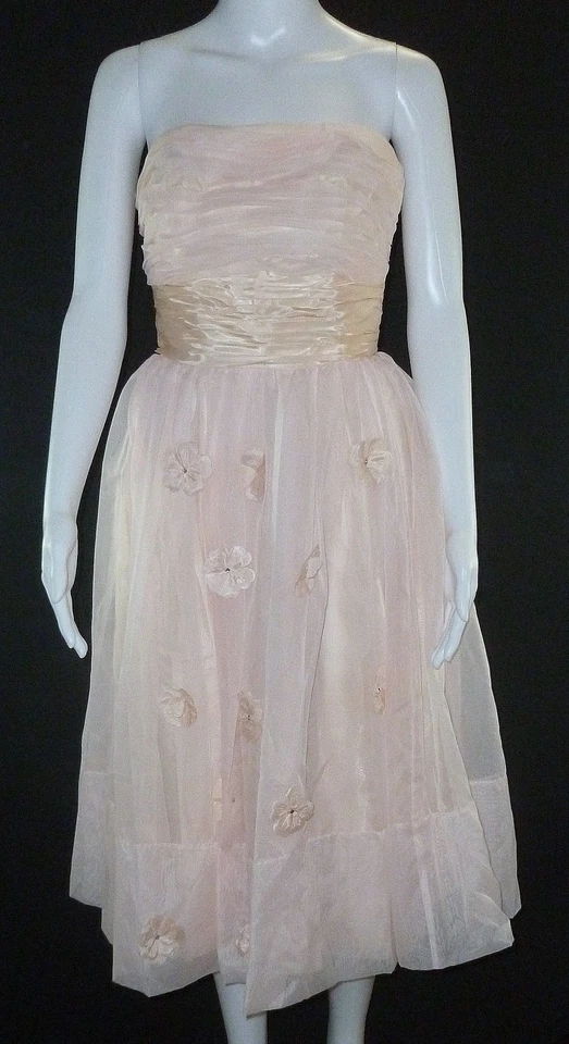 Vtg 1950s Soft Pink Strapless Prom Dress W/Flowers XS Cottagecore Fairy Romantic - Image 1 of 4