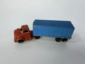 Tootsietoy 1967 4" Red Truck Cab and Blue Box Trailer - Picture 1 of 6