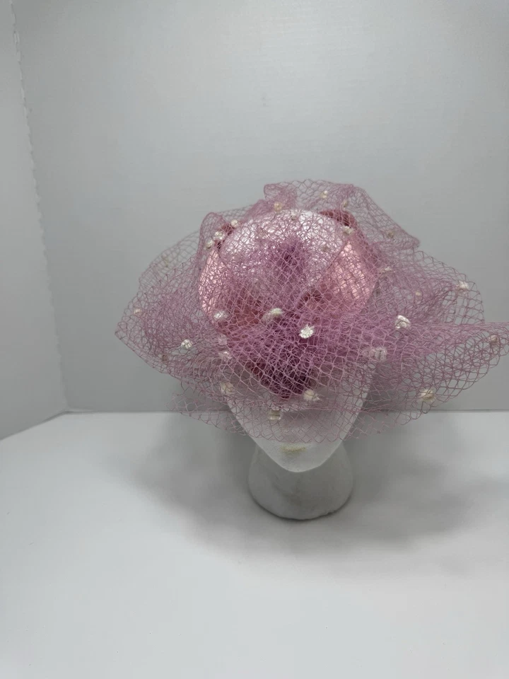 Impresionante sombrero derby iglesia velo rosa vintage para dama Foto 1 de 4