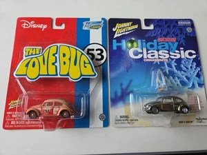 2 VW Beetles Hollywood Love Bug 53 & Lightning Holiday Ornament Real Riders 1:64 - Picture 1 of 7
