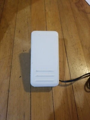 Kenmore Mode: 3C-135B Sewing Machine Speed Controller Foot Pedal  - Image 1 of 2