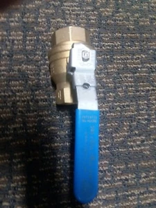 1-1/2" Threaded Brass Ball Valve 600 CWP - Picture 1 of 4