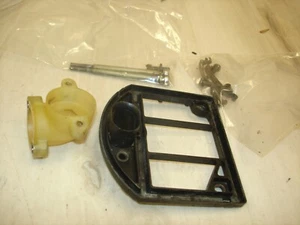 Husqvarna 272xp air filter mount READ AD chainsaw part Bin 492 - Picture 1 of 3