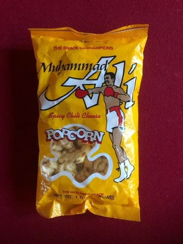 1992 Muhammad Ali, "Un-Opened" Spicy Chili Cheese Popcorn Bag (Scarce / Vintage) Cover