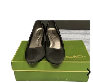 Coach and Four Womens Size 8.5 Almond Toe Heels Pump Black Shoes Worn Once Great - Picture 1 of 6