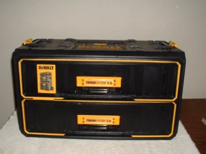 Caja de herramientas de almacenamiento de 2 cajones DEWALT Toughsystem 2.0 - negra (DWST08320) sin usar - Imagen 1 de 3