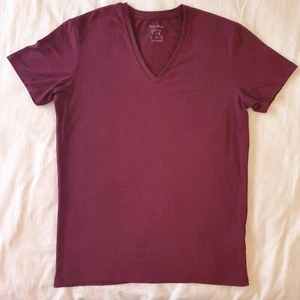 Bershka Men's Size M Maroon V-Neck T-Shirt L00471 - Picture 1 of 3