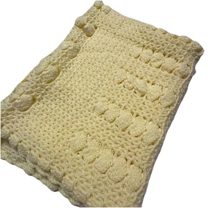 Handmade Crochet Afghan Pastel Yellow Scalloped Edges 33x56 Vintage Rectangular - Picture 1 of 7