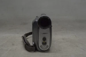 Canon ZR700 Digital Video Camcorder - Picture 1 of 4