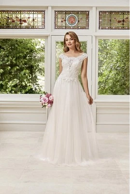 Vestido de noiva Sophia Tolli Y21984 tamanho 14 marfim/champanhe - Imagem 1 de 4