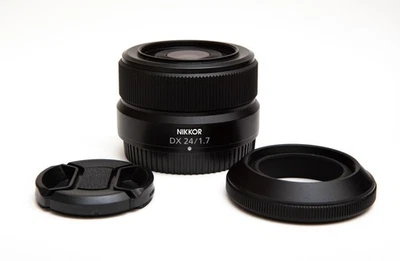 Lente gran angular Nikon NIKKOR Z DX 24 mm f/1,7 lente sin espejo - ¡nílida y rápida! Foto 1 de 4