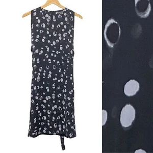 Vince Damen ärmelloses Etuikleid mit Bindeband Taille gepunktet schwarz Größe Small - Bild 1 von 12