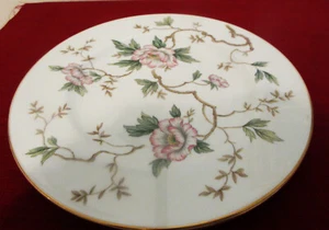 Noritake Fine China Dinner Plates Set of Two 10 3/4" 6935 - Picture 1 of 3