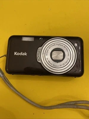 Kodak EasyShare V1003 10MP Digital Camera For Parts/Repair - Image 1 of 4