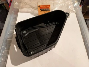 Original Yamaha Luftkasten Airbox 1E7-14411-00 RD125DX 74-78 1E7 RD200 76-78 - Bild 1 von 3