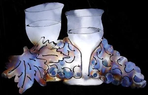 WEINGLÄSER TRAUBEN Metall Wand Akzent Kunst Dekor - Bild 1 von 1