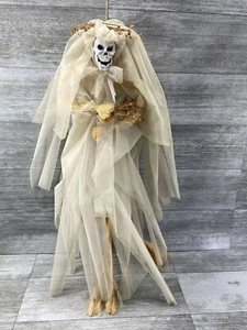 Halloween Esqueleto Calavera Novia Colgante Paja Herramienta Atrezzo Decoración 36” - Imagen 1 de 18